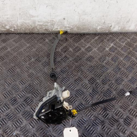 Serrure arriere gauche AUDI A6 4