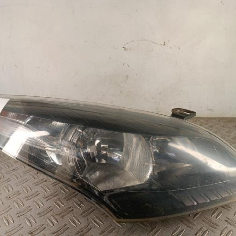 Optique avant principal droit (feux)(phare) RENAULT MEGANE 3