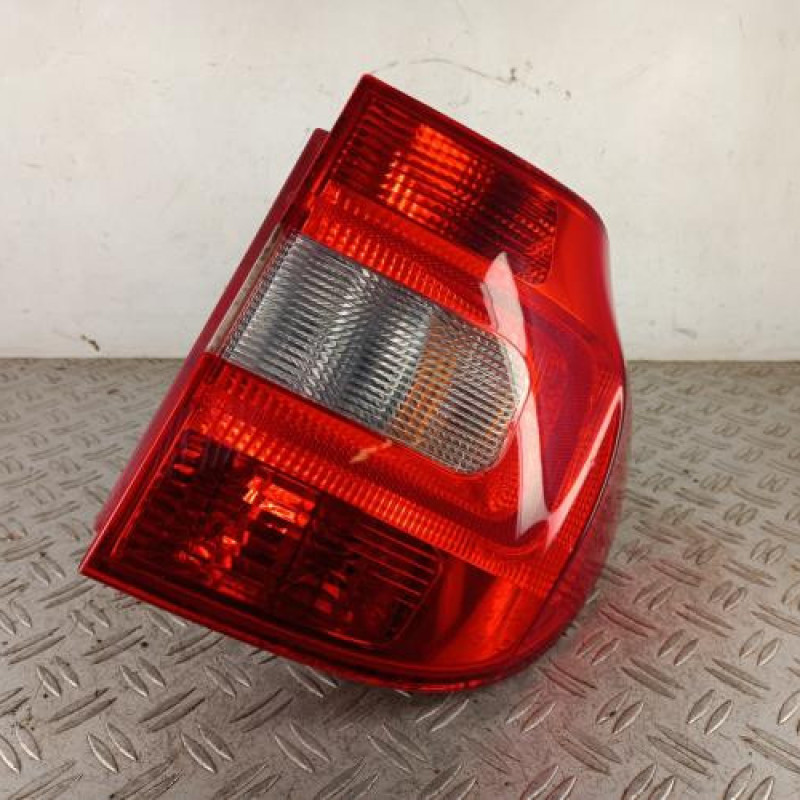 Feu arriere principal droit (feux) SKODA YETI