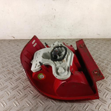 Feu arriere principal droit (feux) SKODA YETI