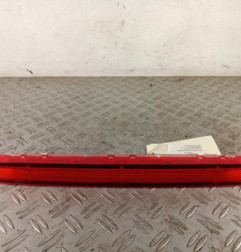 Feu arriere stop central SKODA YETI Photo n°1