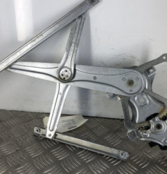 Leve vitre electrique avant droit TOYOTA VERSO