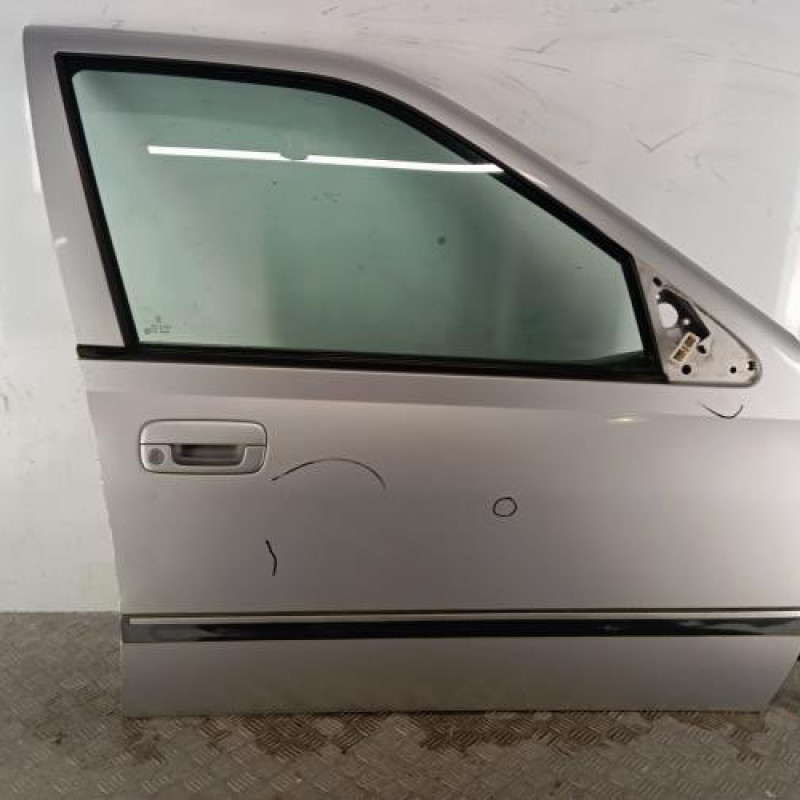 Porte avant droit PEUGEOT 406