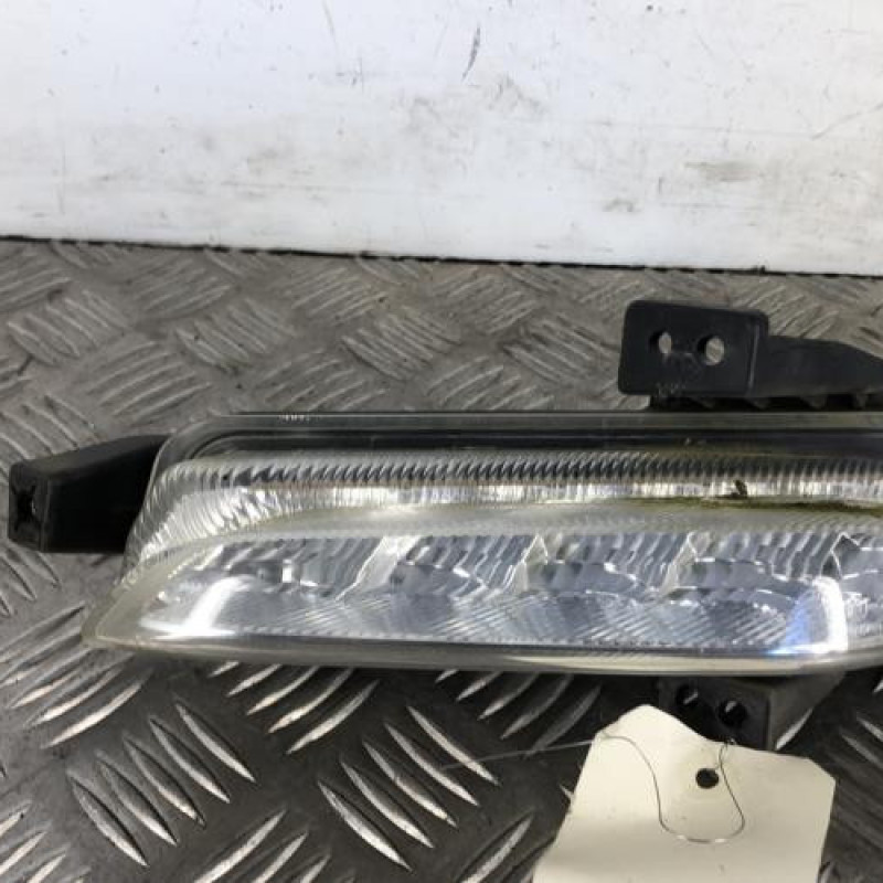 Feu diurne avant gauche SUZUKI SWIFT 5