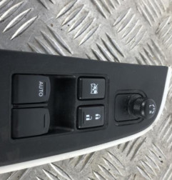 Interrupteur de leve vitre avant gauche SUZUKI SWIFT 5