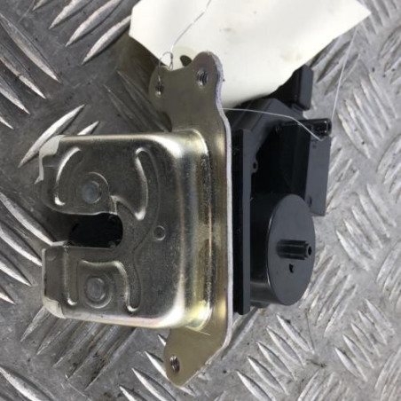 Serrure de hayon SUZUKI SWIFT 5 Photo n°1