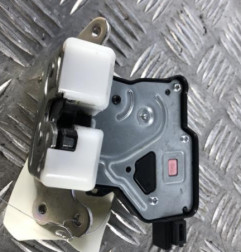 Serrure de hayon SUZUKI SWIFT 5