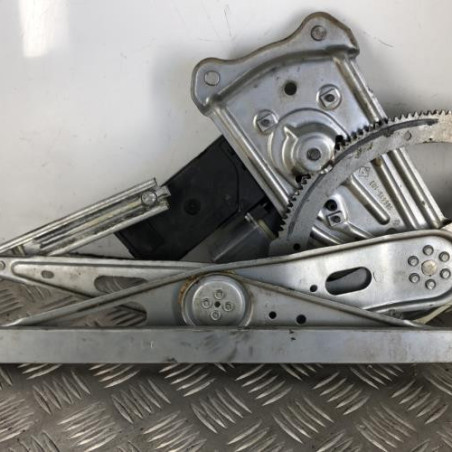 Leve vitre electrique avant gauche RENAULT MEGANE 3 Photo n°1