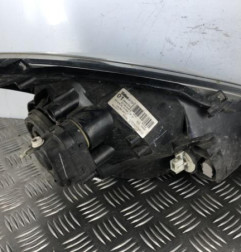 Optique avant principal gauche (feux)(phare) TOYOTA AYGO 1