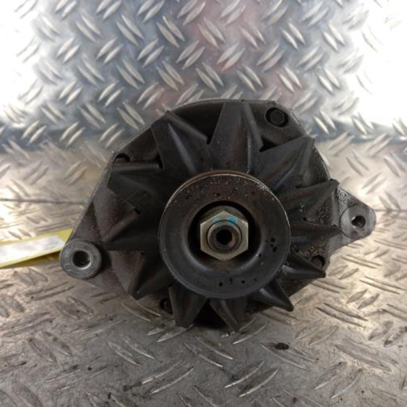 Alternateur RENAULT CLIO 1