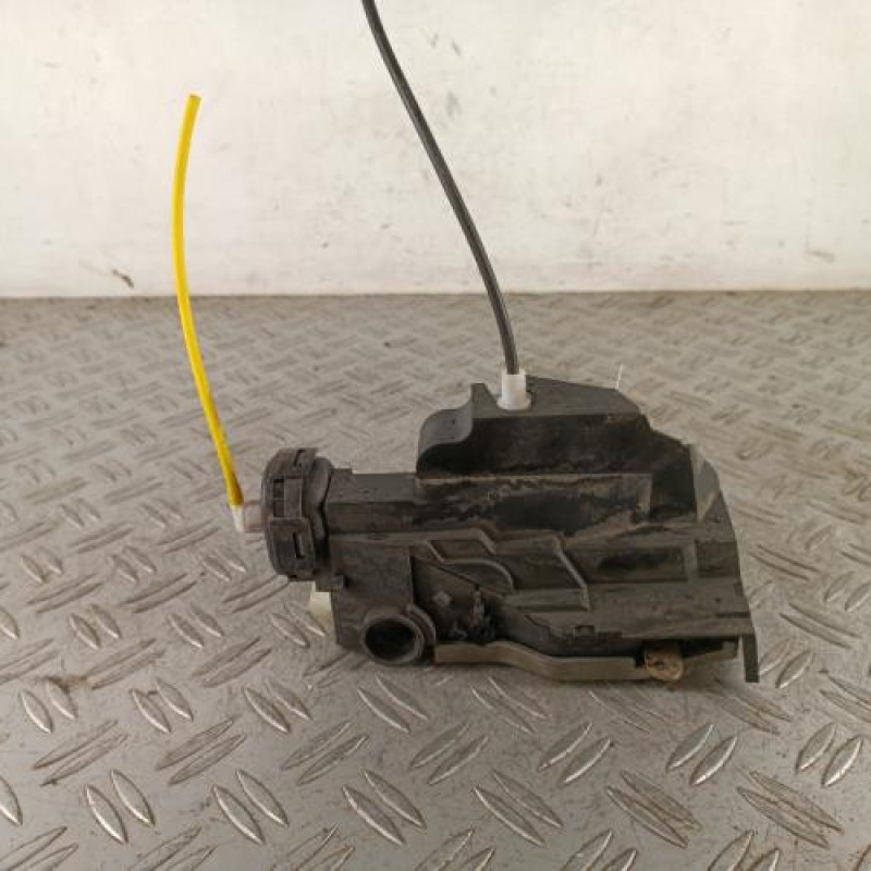 Serrure avant gauche MERCEDES CLASSE A 168