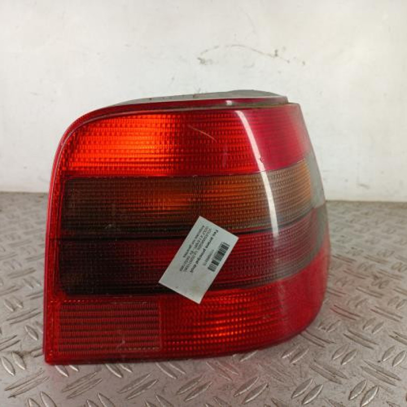 Feu arriere principal droit (feux) VOLKSWAGEN GOLF 4