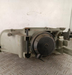 Optique avant principal droit (feux)(phare) RENAULT R21