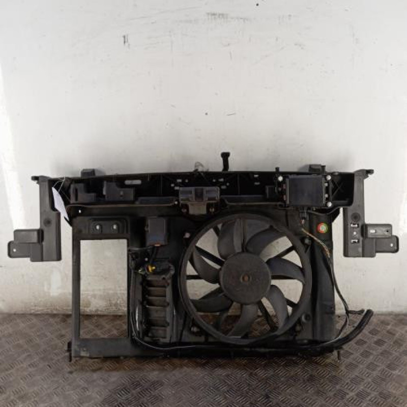 Face avant PEUGEOT 5008 1 Face avant PEUGEOT 5008 1