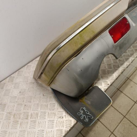 Pare choc arriere PEUGEOT 205