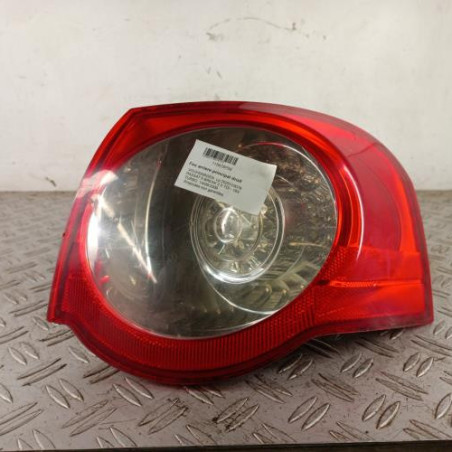 Feu arriere principal droit (feux) VOLKSWAGEN PASSAT 5 Photo n°1