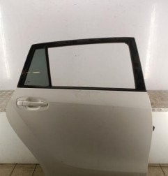 Porte arriere droit TOYOTA VERSO Photo n°1