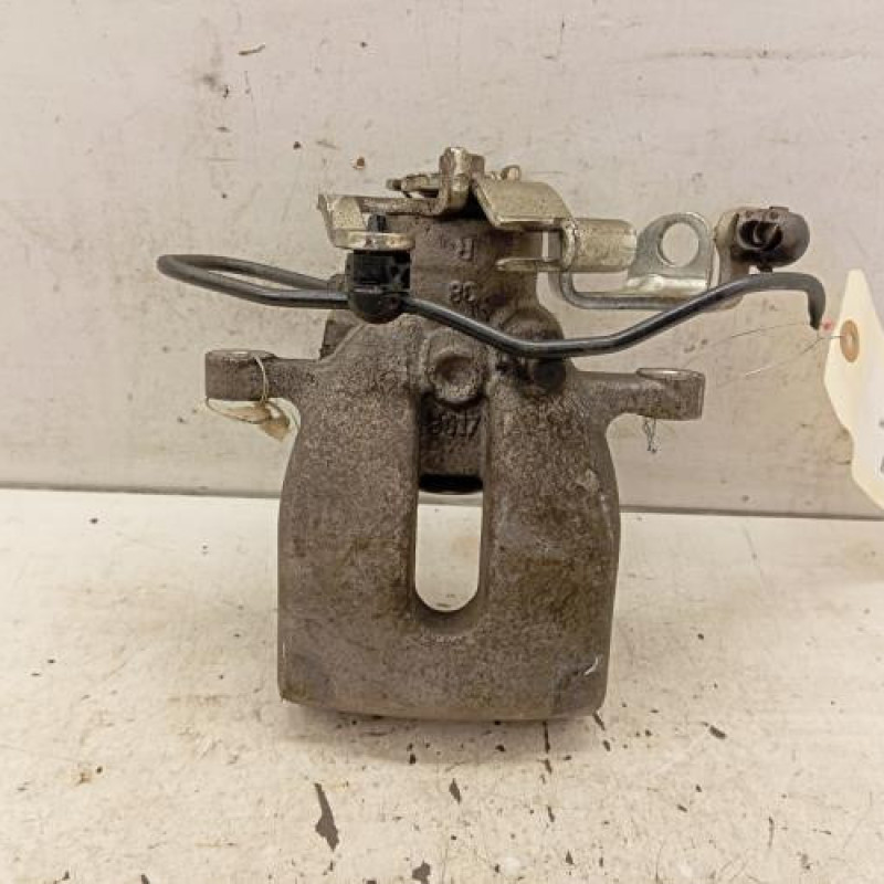 Etrier arriere droit (freinage) PEUGEOT 5008 1