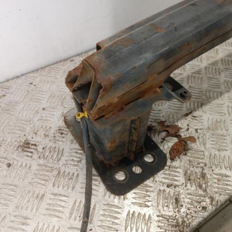 Renfort pare choc avant (traverse) FORD FIESTA 5