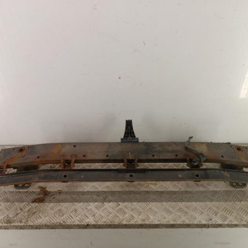 Renfort pare choc avant (traverse) TOYOTA RAV4 3