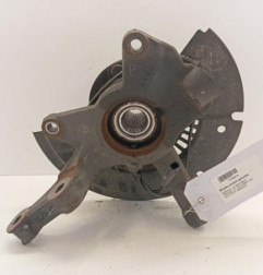 Moyeu avant gauche RENAULT ARKANA Photo n°1