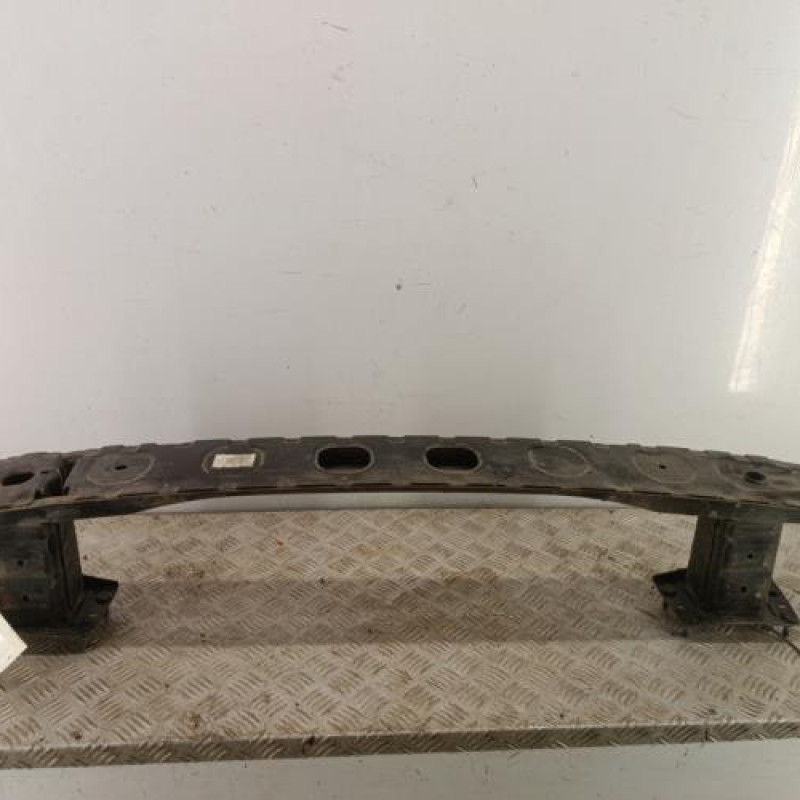 Renfort pare choc arriere (traverse) MERCEDES CLASSE A 176