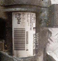 Compresseur clim MERCEDES CITAN 1 415 Photo n°4