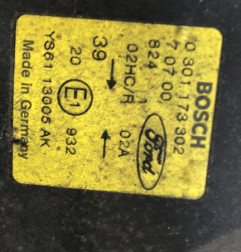 Optique avant principal droit (feux)(phare) FORD FIESTA 4 Photo n°3