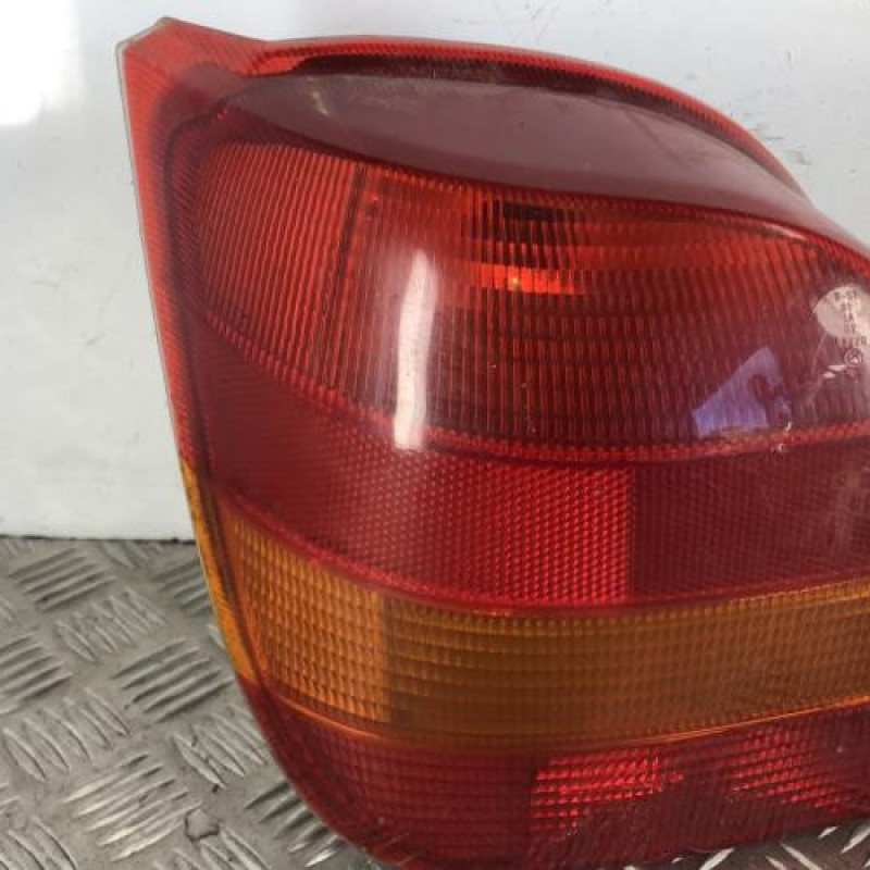 Feu arriere principal gauche (feux) FORD FIESTA 3