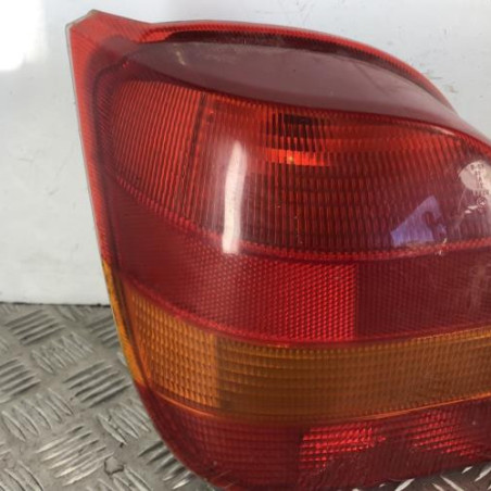 Feu arriere principal gauche (feux) FORD FIESTA 3 Photo n°1