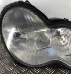 Optique avant principal droit (feux)(phare) MERCEDES CLASSE C 203 Photo n°1