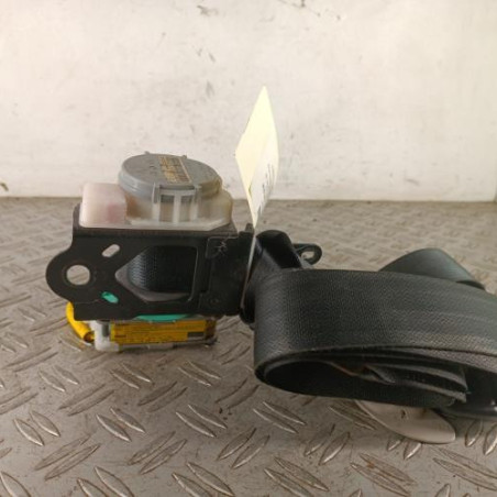Ceinture avant droit TOYOTA VERSO