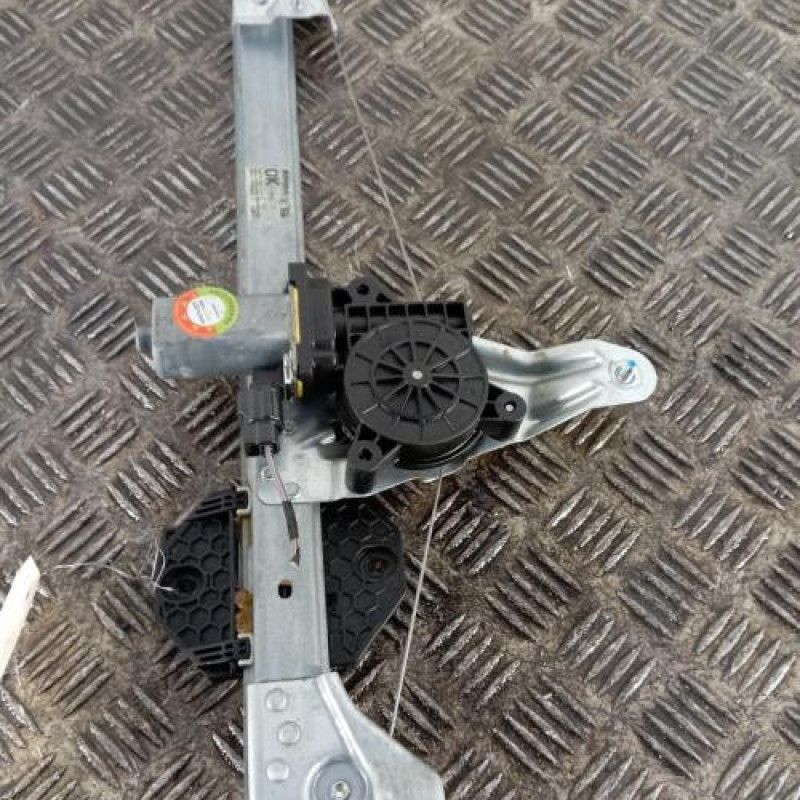 Leve vitre electrique arriere gauche DACIA SANDERO 2