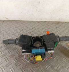 Commodo phare TOYOTA VERSO