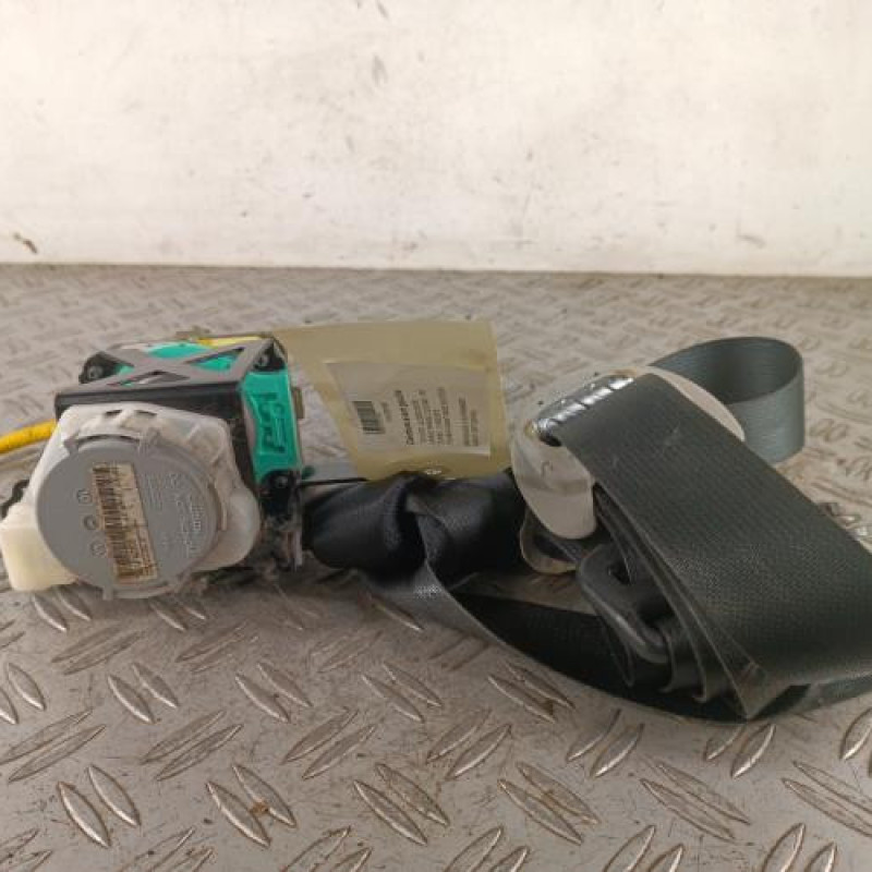 Ceinture avant gauche TOYOTA VERSO