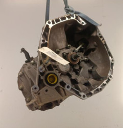 Boite de vitesses RENAULT CLIO 4 Photo n°1