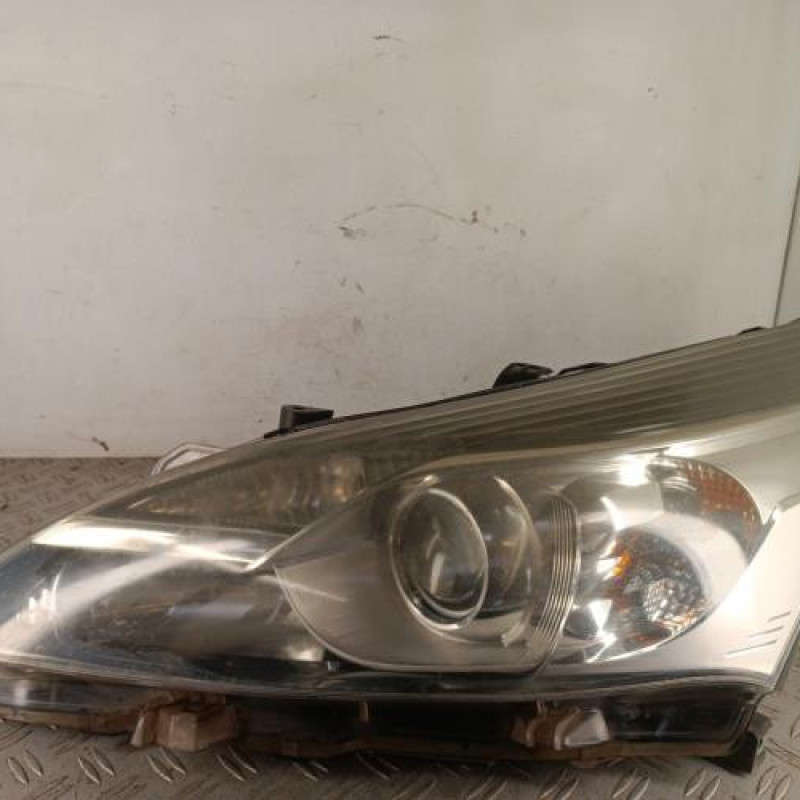 Optique avant principal gauche (feux)(phare) TOYOTA VERSO