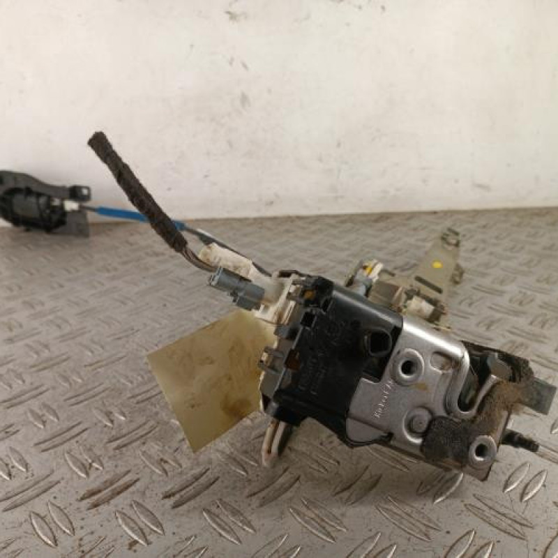 Serrure arriere droit PEUGEOT 407 Serrure arriere droit PEUGEOT 407