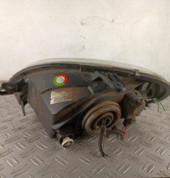 Optique avant principal droit (feux)(phare) CITROEN SAXO