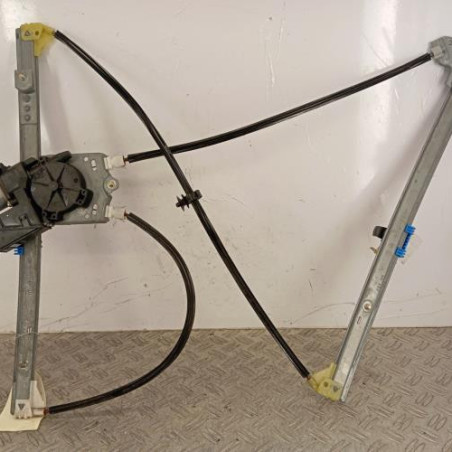 Leve vitre electrique avant droit RENAULT LAGUNA 2