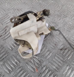 Serrure avant droit OPEL CORSA B