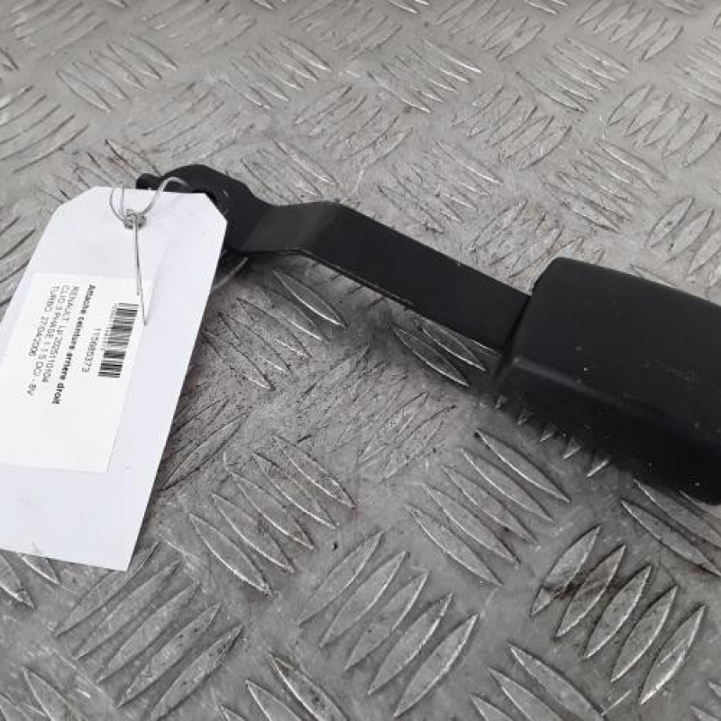 Attache ceinture arriere droit RENAULT CLIO 3