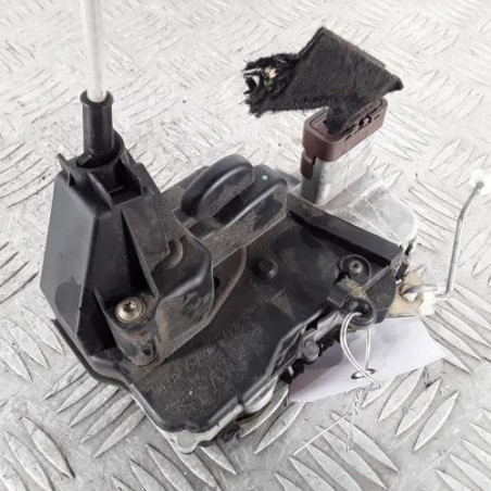 Serrure avant gauche PEUGEOT 307