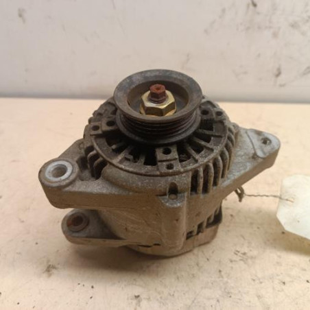 Alternateur TOYOTA YARIS 1 Photo n°1