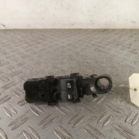 Interrupteur de leve vitre avant gauche PEUGEOT 207 Photo n°1