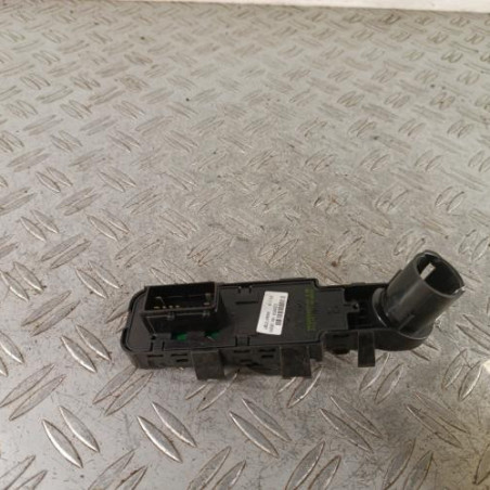 Interrupteur de leve vitre avant gauche PEUGEOT 207