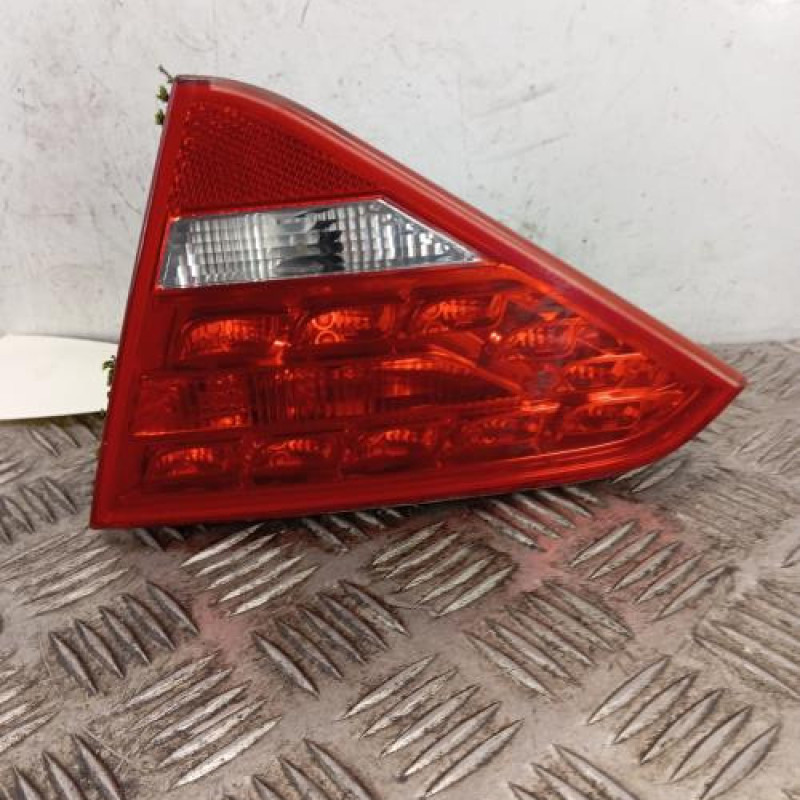 Feu arriere secondaire droit (feux) AUDI A5 1 Feu arriere secondaire droit (feux) AUDI A5 1