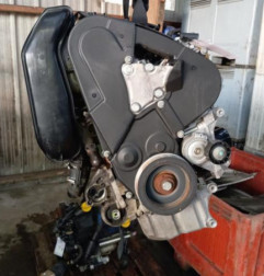 Moteur PEUGEOT 307 Photo n°4