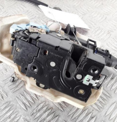 Serrure avant gauche VOLKSWAGEN GOLF 5 Photo n°1