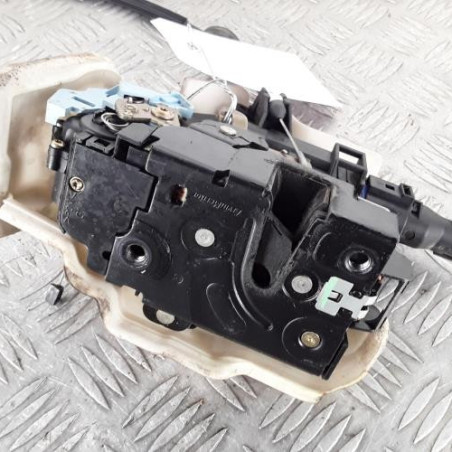 Serrure avant gauche VOLKSWAGEN GOLF 5 Photo n°1